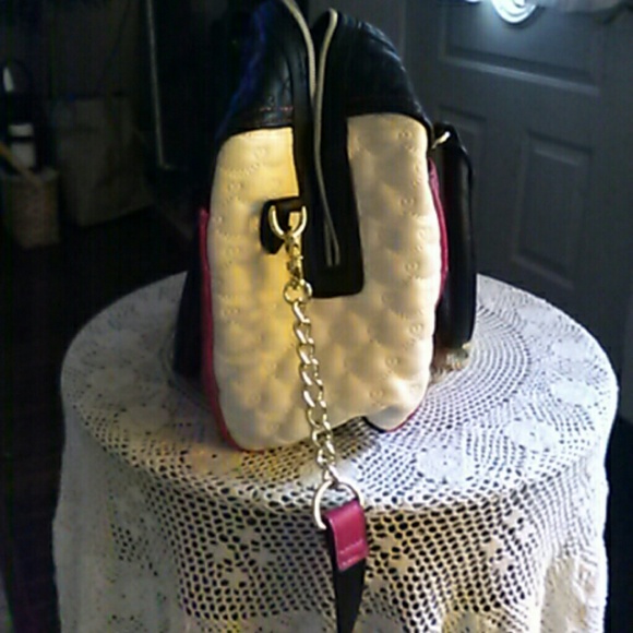 Betsy johnson satchel - Picture 2 of 5